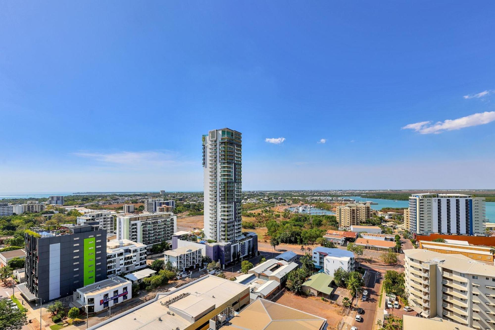 Darwin City - The Oaks With Harbour Views Exterior photo